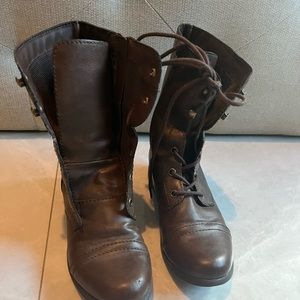 American eagle brown boots